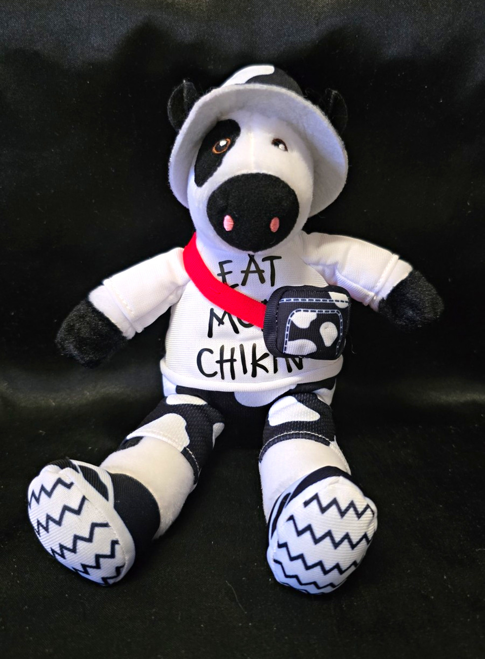 Chick-fil-A Cows Cow Plush Stuffed Animal Eat Mor Chikin 2024
